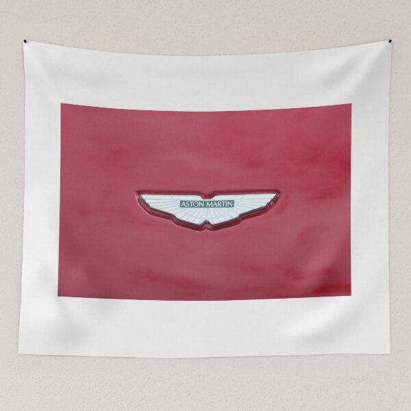 Artikelvorschau, Aston Martin Logo auf Rot entworfen und verkauft von KLloydPhotos.