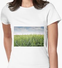 green wheat field Women's Fitted T-Shirt