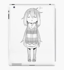 Yuru Camp (Laid-Back Camp) Süßes Nadeshiko-Monochrom iPad-Hülle & Klebefolie