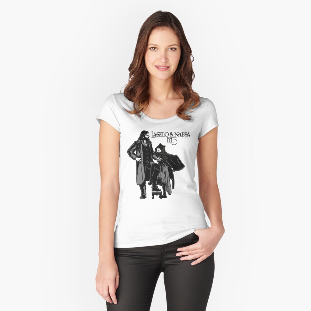 Aperçu de l'œuvre T-shirt échancré créée et vendue par NixonNewnham.