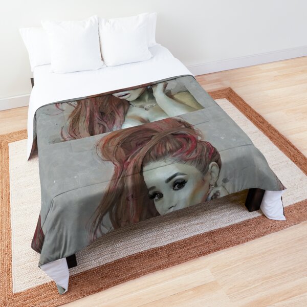 Ariana grande outlet quilt