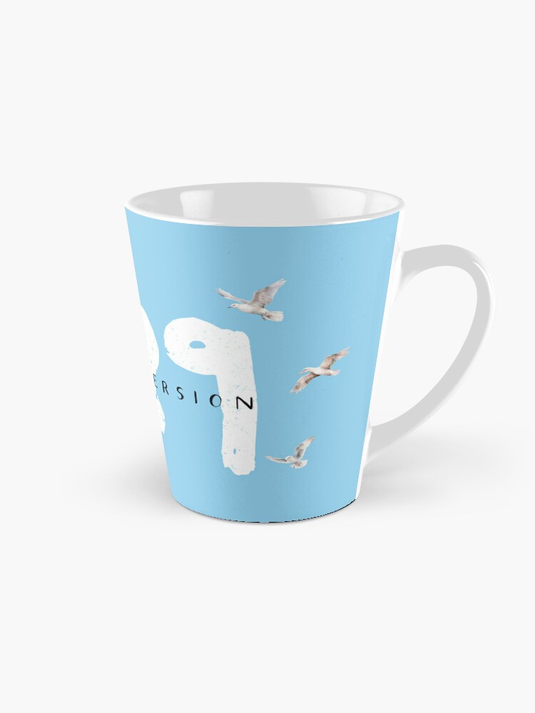 https://ih1.redbubble.net/image.5175733747.6581/mug,tall,x1000,right-pad,750x1000,f8f8f8.jpg