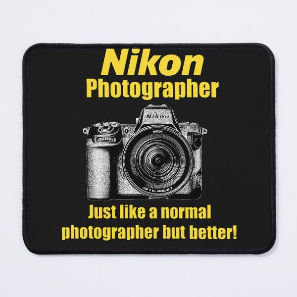 Aperçu de l'œuvre T-shirt de photographie Nikon créée et vendue par Iconicapparel22.