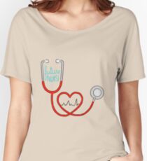 Zukünftige Krankenschwester Loose Fit T-Shirt
