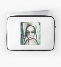 Sometimes it was difficult to think... Laptop Sleeve