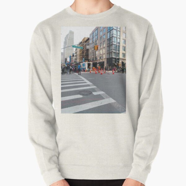 New York Pullover Sweatshirt
