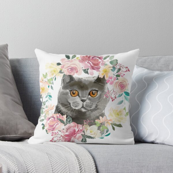 Artikelvorschau, Britische Kurzhaarkatze im pastellrosa und gelben Blumenkranz entworfen und verkauft von HugsAndPrints.