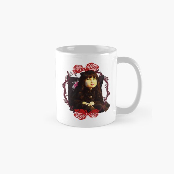Aperçu de l'œuvre Nadja rose créée et vendue par AnnamarieDoll.