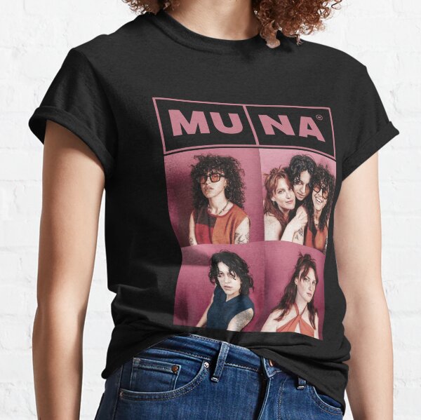 Muna Band Vintage Classic T-Shirt