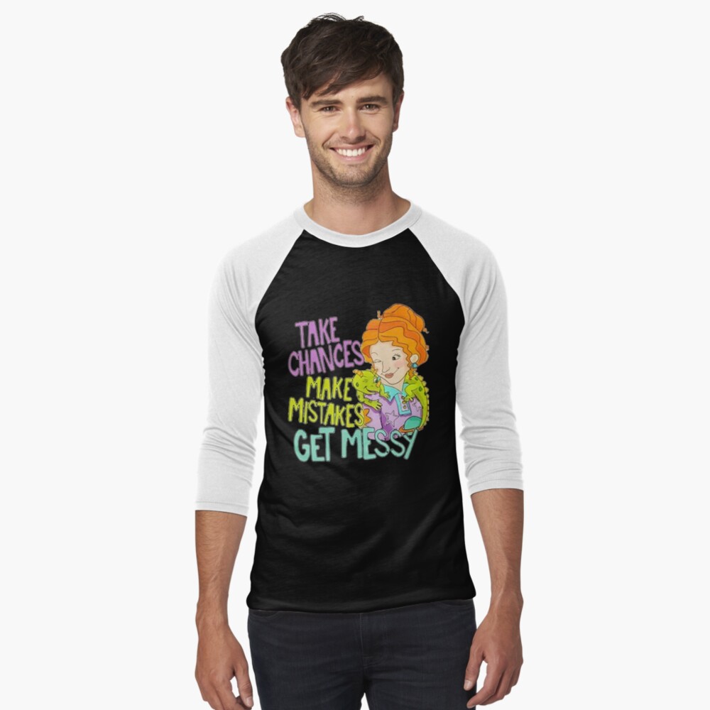 Vista previa del artículo con la obra «Camiseta ¾ estilo béisbol», diseñado y vendido por LOREKORUPSKAS.