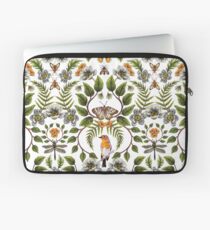 Frühlings-Reflexion - Blumen- / botanisches Muster mit Vögeln, Motten, Libellen u. Blumen Laptoptasche