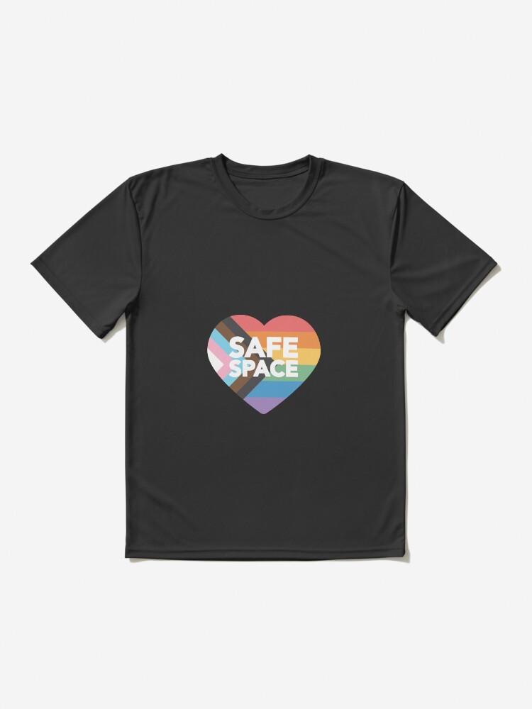 Thumbnail 2 von 7, Funktionsshirt, LGBT-sicherer Raum designt und verkauft von Mapplefords.