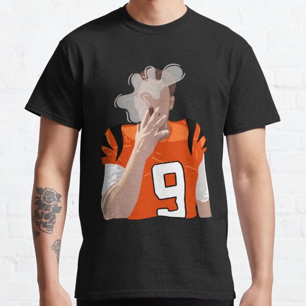 Joe Burrow Smoking Cigar T-shirt - Kingteeshop