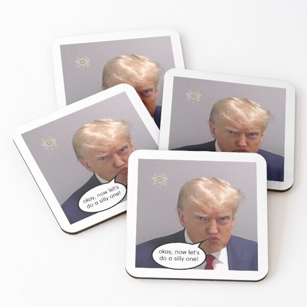 Artikelvorschau, Trump-Fahndungsfoto: „Neu, lasst uns etwas Dummes machen“ entworfen und verkauft von loftzo.