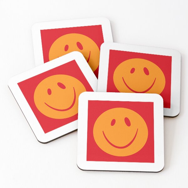 Aperçu de l'œuvre Visage souriant №2 Badge créée et vendue par AdelJacobson.