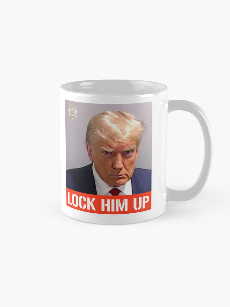 Donald Trump Mugshot Arrest Photo Tweet Never Surrender Ceramic Mug Coffee  Cup