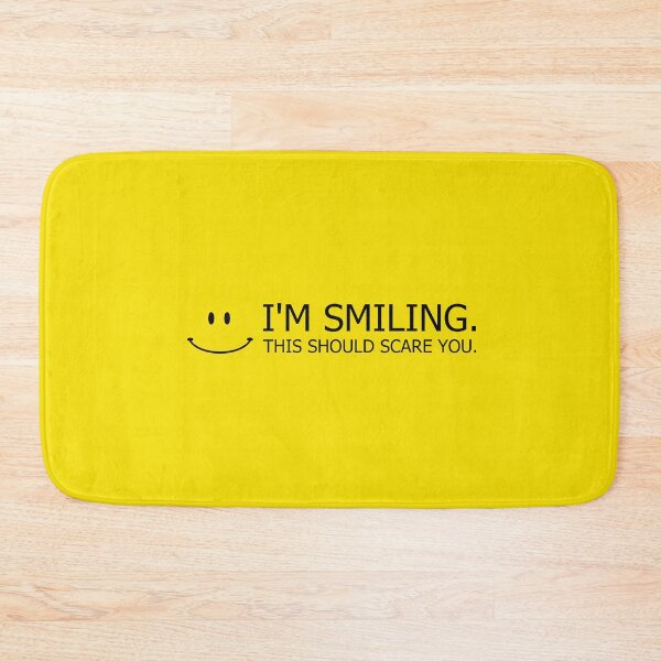 Item preview, Estoy sonriendo. Esto debería asustarte. designed and sold by crayonsforluck.