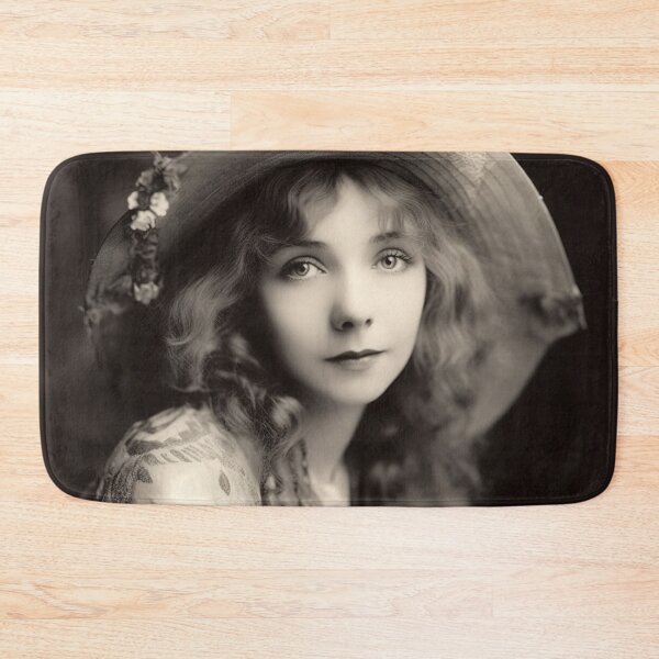 Item preview, Lillian Gish designed and sold by ComicsFactory.