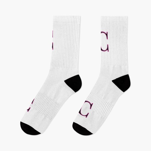 Aperçu de l'œuvre "C" Lettrage initial Personnalisation Esthétique créée et vendue par littlerotten thing.