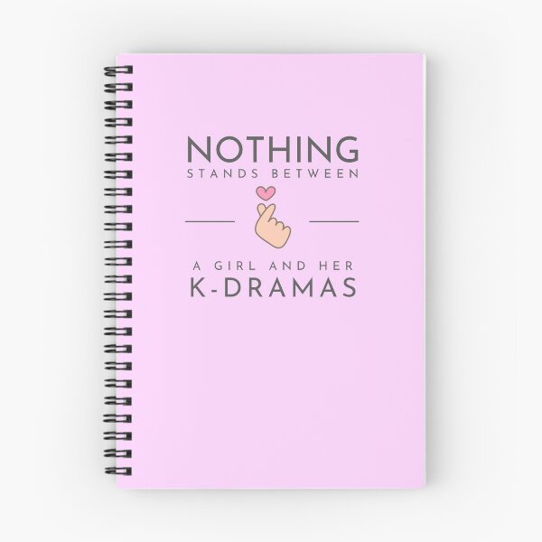 Artikelvorschau, Nichts steht zwischen einem Mädchen und ihren K-Dramen entworfen und verkauft von EspyDesignCo.
