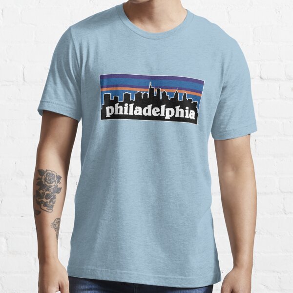 Philadelphia Sunset Skyline Design Essential T-Shirt