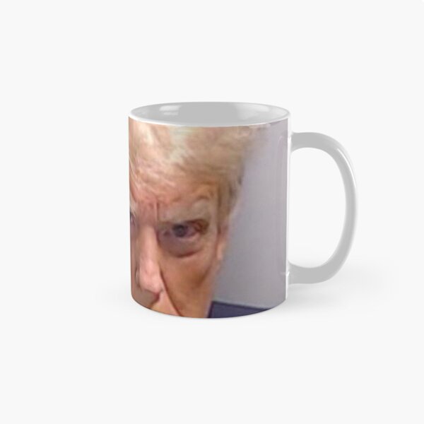 Aperçu de l'œuvre Trump Mugshot Meme Baseball créée et vendue par NIL00.
