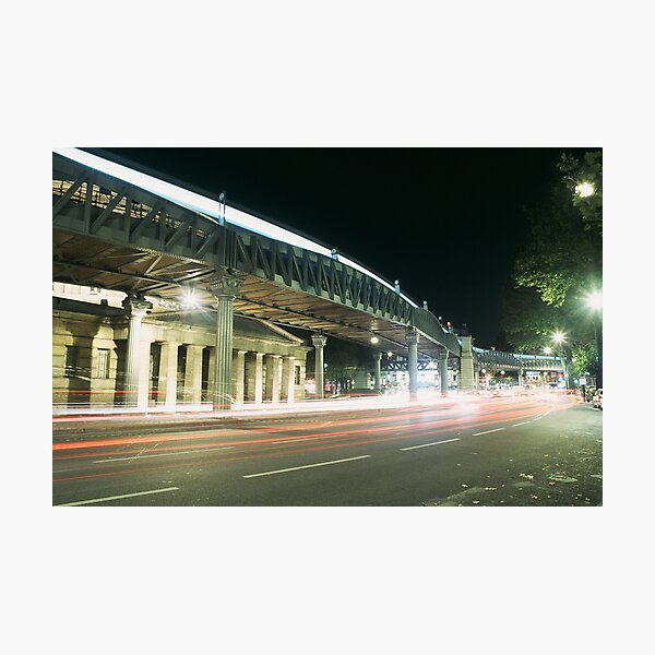 Aperçu de l'œuvre Boulevard de la Chapelle, Paris créée et vendue par 64iso.