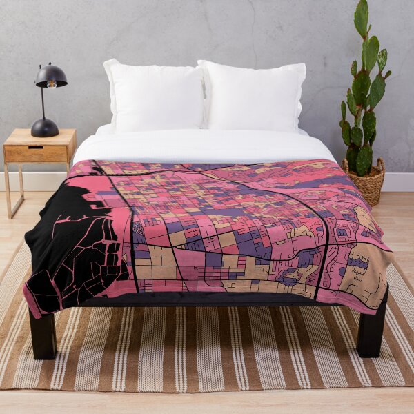 Artikelvorschau, Chula Vista-Kartenmuster in Lila und Rosa entworfen und verkauft von PatternMaps.
