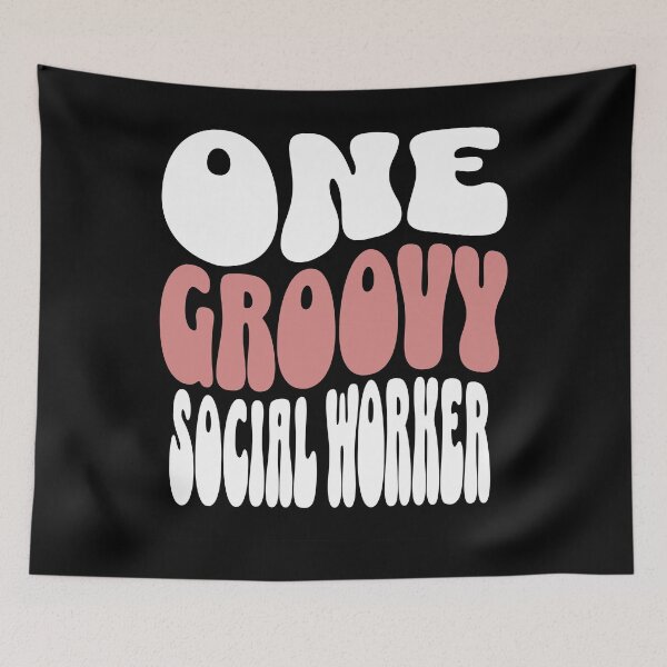 Aperçu de l'œuvre One Groovy Social Worker - Cadeau parfait pour un travailleur social créée et vendue par Zandalus.