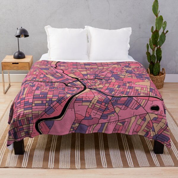 Artikelvorschau, Rochester-Kartenmuster in Lila und Rosa entworfen und verkauft von PatternMaps.