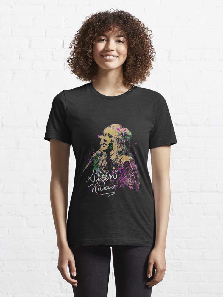 Discover Fleetwood Mac Essential T-Shirt