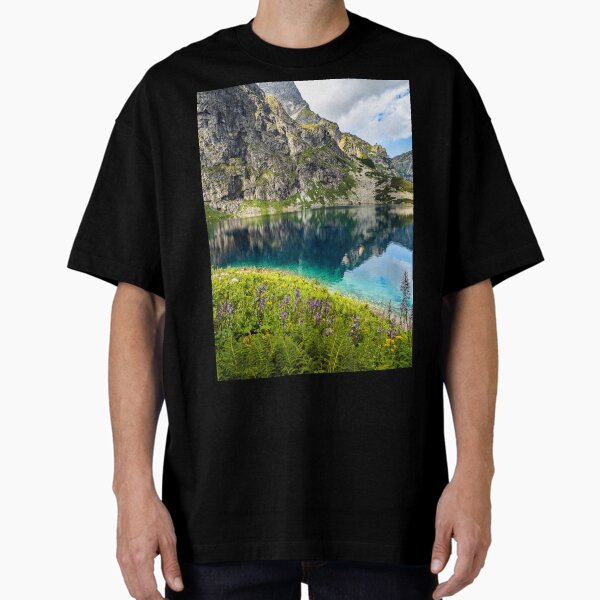 Mountains landscape flowers and lake Oversized T-Shirt