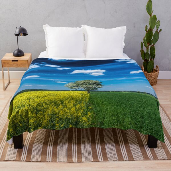 Item preview, Tree in the field designed and sold by Michał Pęczak.