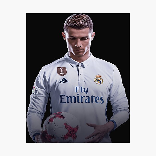 Cristiano Ronaldo 2007/08 Jersey Photographic Print for Sale by slawisa