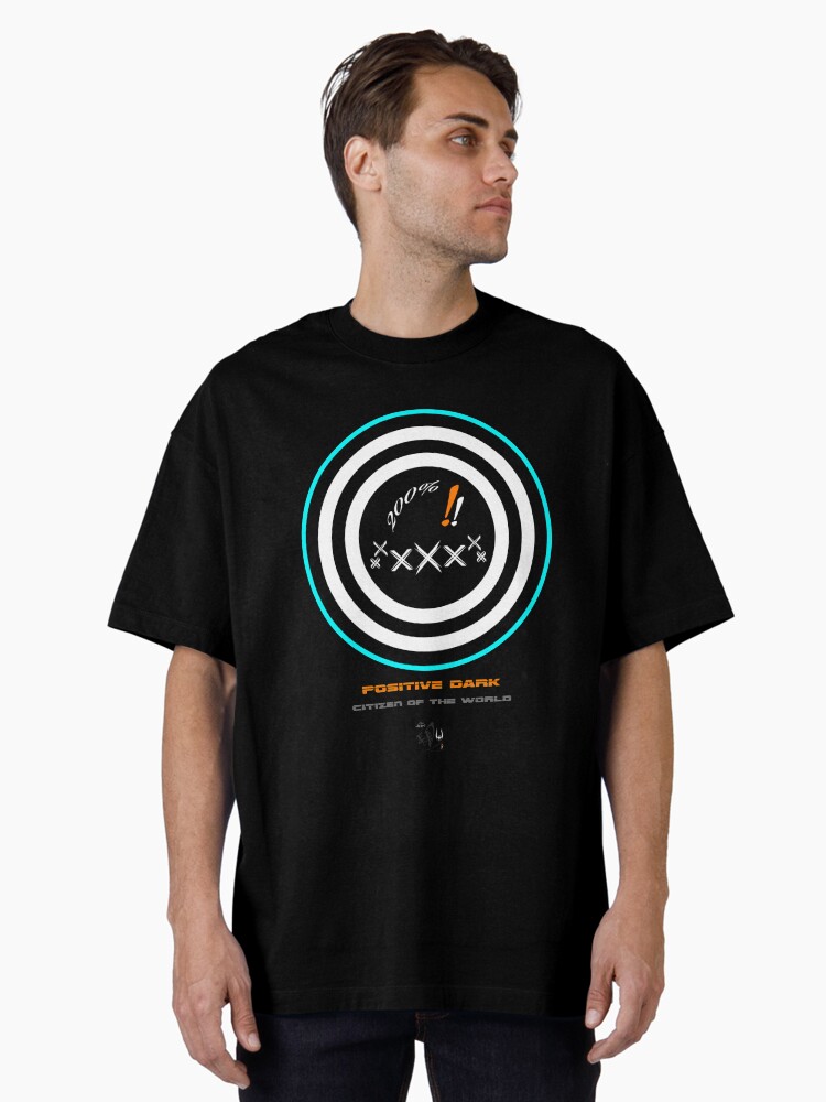 Imagen 1 de 7, Camiseta oversize con la obra 062_17MaxiLogos16cntr-art-eddyscap, diseñada y vendida por ARTEDDYSCAP.