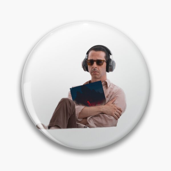 Artikelvorschau, Kendall Roy hört sich Punisher von Phoebe Bridgers an entworfen und verkauft von mjohnson2021.