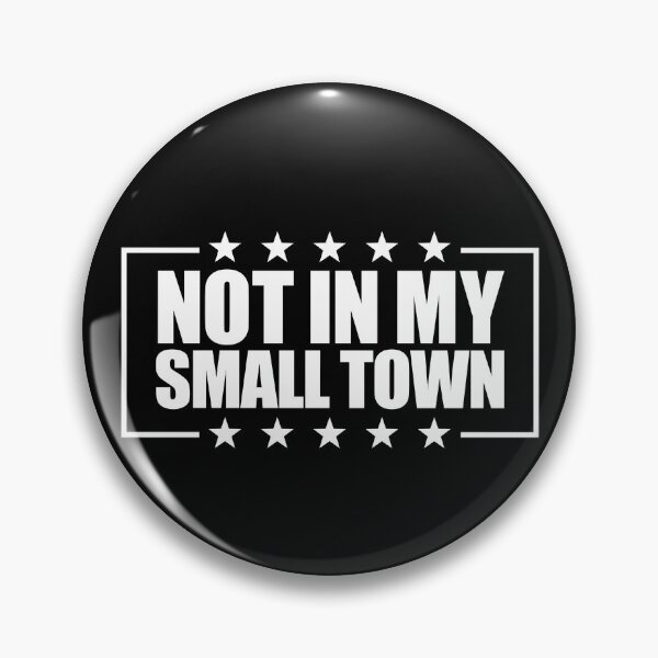 Artikelvorschau, Not In My Small Town USA Flag Not In My Small Town Gear entworfen und verkauft von DynamicDesign.