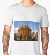 Radcliffe camera, Oxford, England Men's Premium T-Shirt