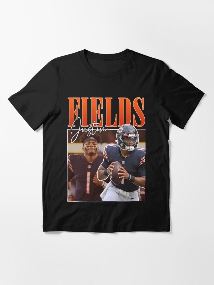 Discover Justin Fields Vintage 90s Essential T-Shirt