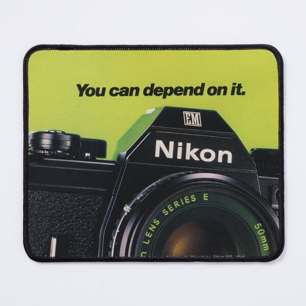 Aperçu de l'œuvre annonce vintage nikon em créée et vendue par ovrgrwnbckroads.
