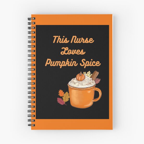 Aperçu de l'œuvre Cette infirmière adore les épices à la citrouille créée et vendue par Tinytrends.