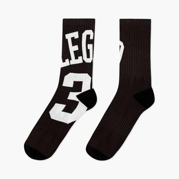 Artikelvorschau, Retro Larry „Legend“ Vogeltrikot entworfen und verkauft von GLORIARNICA.
