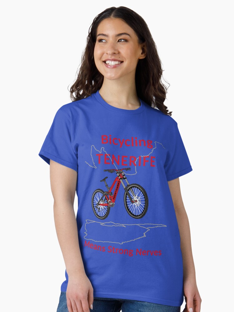 Thumbnail 2 von 7, Classic T-Shirt, Fahrradfahren Teneriffa bedeutet starke Nerven, Mountainbike, Rot designt und verkauft von CreaVisArt.
