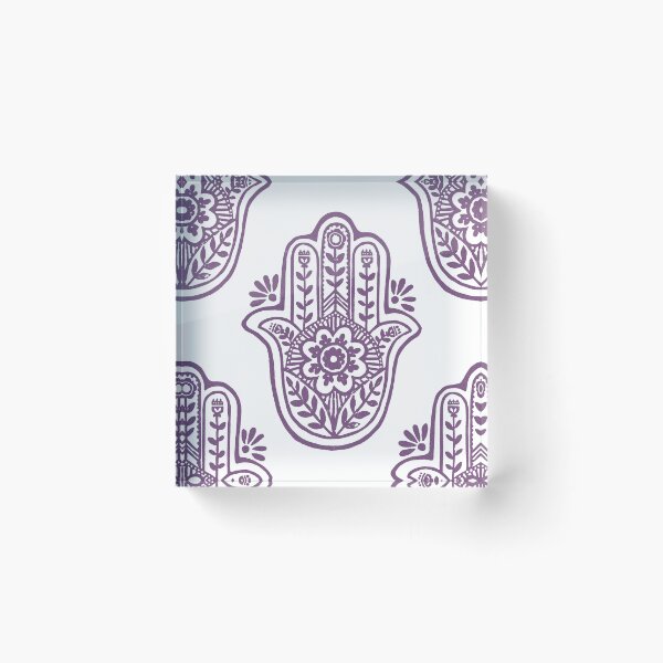 Artikelvorschau, Hamsa Flora Linocut Pattern - Snow + Plum entworfen und verkauft von Irene Estelle.