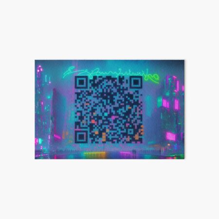 Holographic skirt outlet qr code