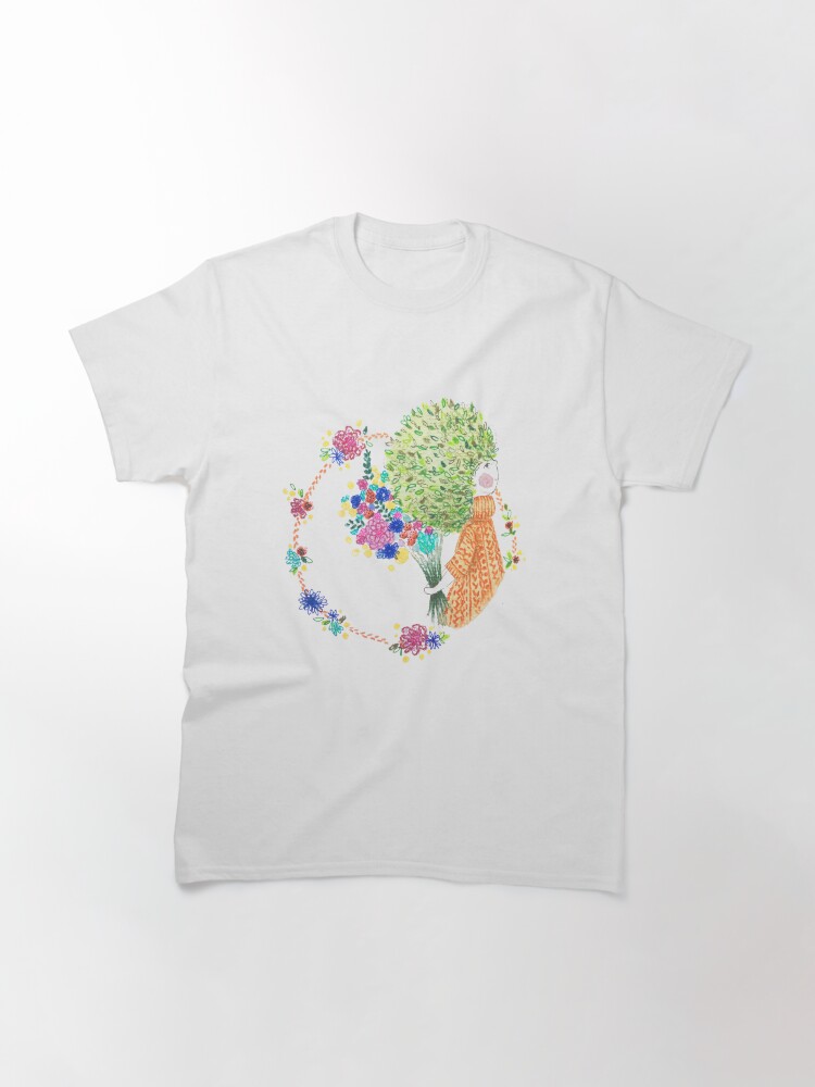Aperçu 3 sur 7. T-shirt classique avec l'œuvre Petite Pousse créée et vendue par luna2810.