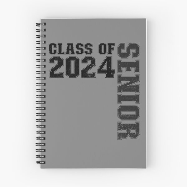 Artikelvorschau, Class of 2024 Senior Graduation Senior 2024 Gear entworfen und verkauft von DynamicDesign.
