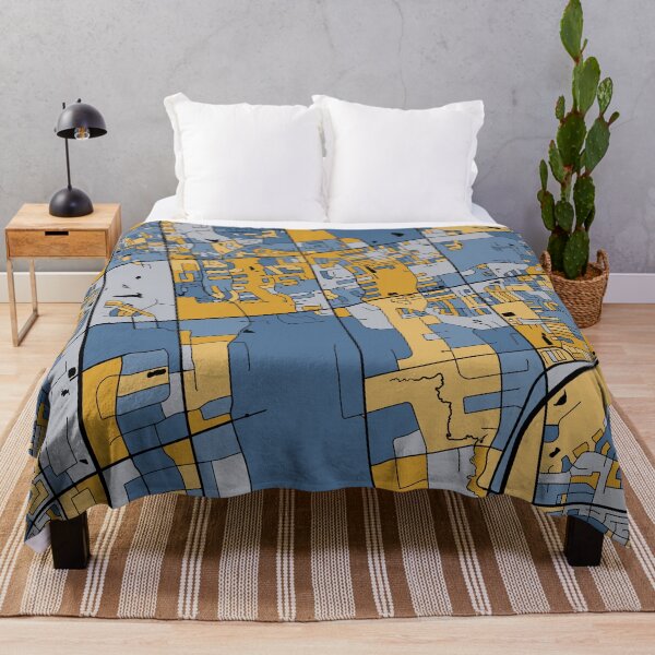 Artikelvorschau, Vaughan-Kartenmuster in Blau und Gold entworfen und verkauft von PatternMaps.
