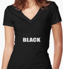 Camiseta entallada de cuello en V Negro