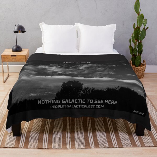 Artikelvorschau, HIER GIBT ES NICHTS GALAKTISCHES ZU SEHEN entworfen und verkauft von GalacticFleet.